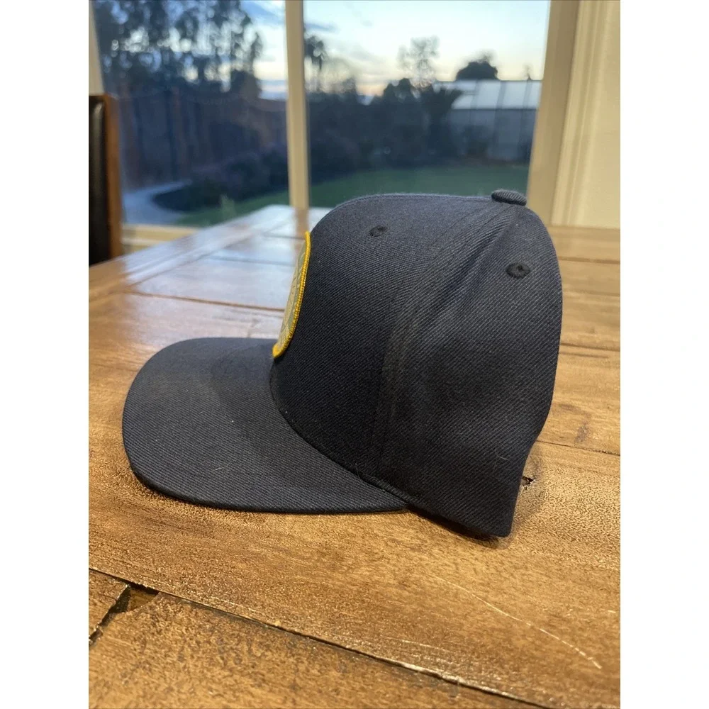 Salty Crew Chasing Tail Cap Hat Adult‎ Beige Wool Acrylic Blend Trucker Snapback